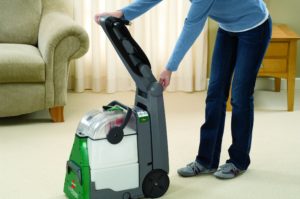 Bissell vs Oreck carpet cleaners - Pet My Carpet.