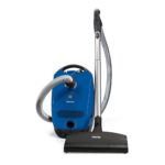 The Classic C1 Delphi cleans as well as the Twist while weighing much less and offering far greater reliability.