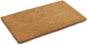 Natural carpet fiber choices - sisal, jute, seagrass, coir, and wool - Pet My Carpet.