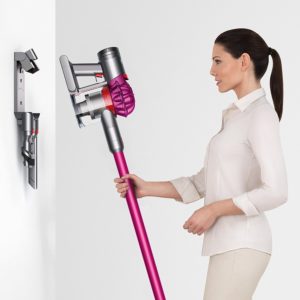 Dyson V7 Motorhead Review, V8 Animal Comparison